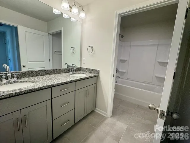 $2,200 | 4182 Steel Way, Sherrills Ford, NC 28673