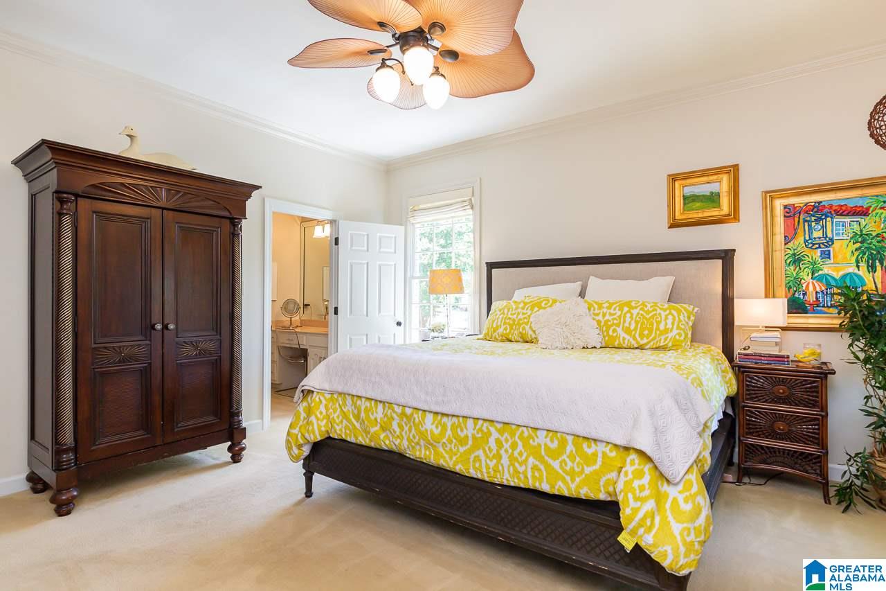 2613 Poplar Post Road Vestavia Hills, AL 35243 - Photo 12 of 50