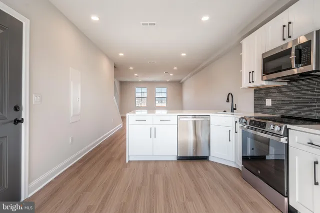 $349,999 | 2701 Maya Lane, Unit A52, Philadelphia, PA 19131