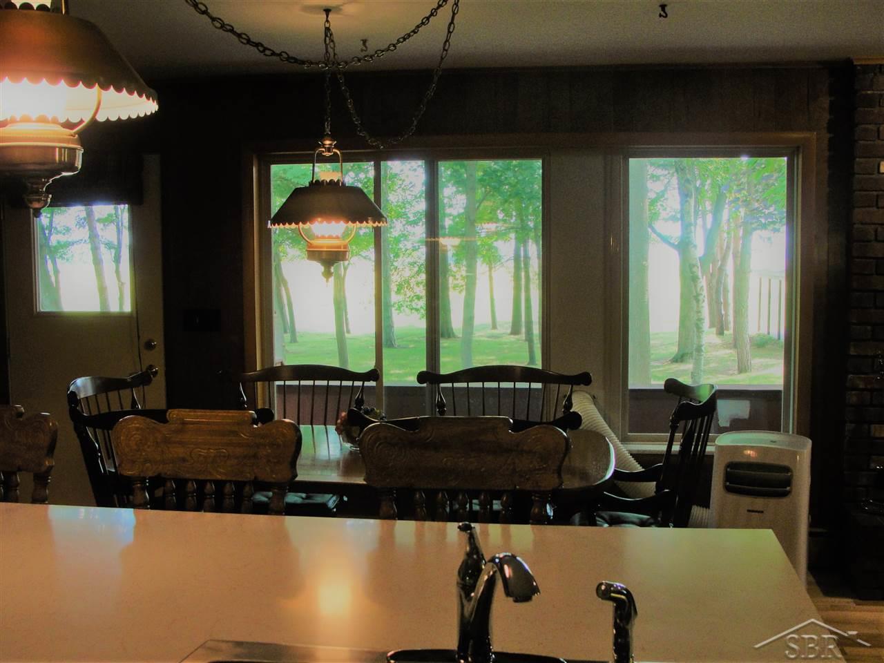 6235 Pierce Road Freeland, MI 48623 - Photo 7 of 43 31358118-6.JPG