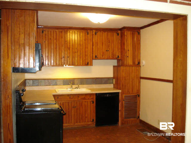 855 Azalea Road Mobile, AL 36693 - Photo 4 of 8 Kitchen 2