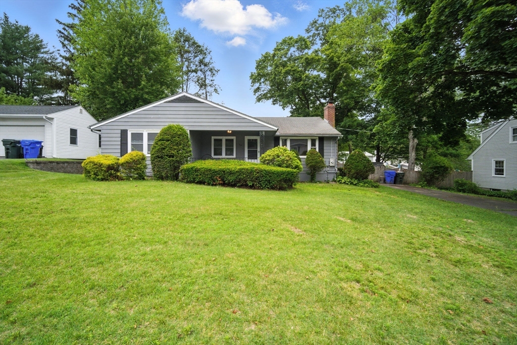 32 Pine Hill Road Springfield, MA 01118 - Photo 1 of 33 Gallery Image 1