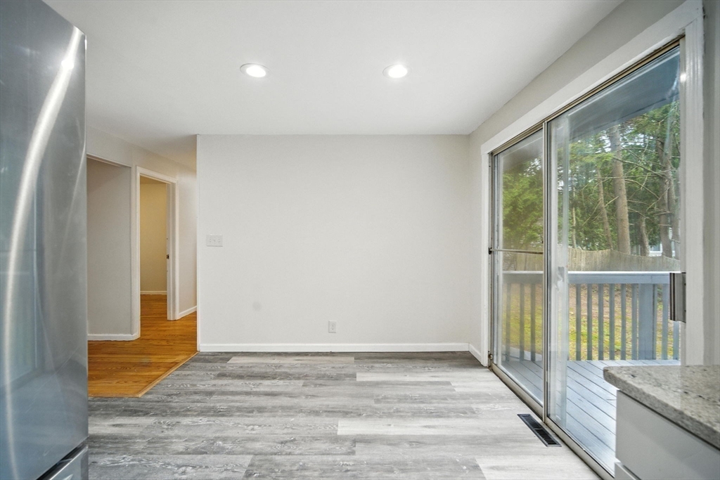 32 Pine Hill Road Springfield, MA 01118 - Photo 12 of 33 Gallery Image 12
