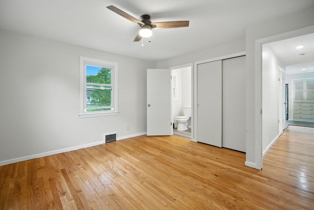 32 Pine Hill Road Springfield, MA 01118 - Photo 13 of 33 Gallery Image 13