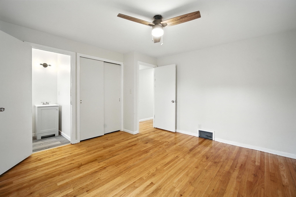32 Pine Hill Road Springfield, MA 01118 - Photo 14 of 33 Gallery Image 14
