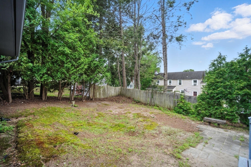 32 Pine Hill Road Springfield, MA 01118 - Photo 32 of 33 Gallery Image 32