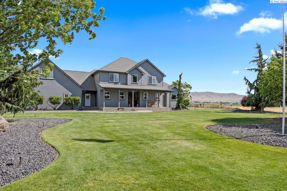 168715 West Johnson Road Prosser, WA 99350 - Photo 2 of 49 Gallery Image 2