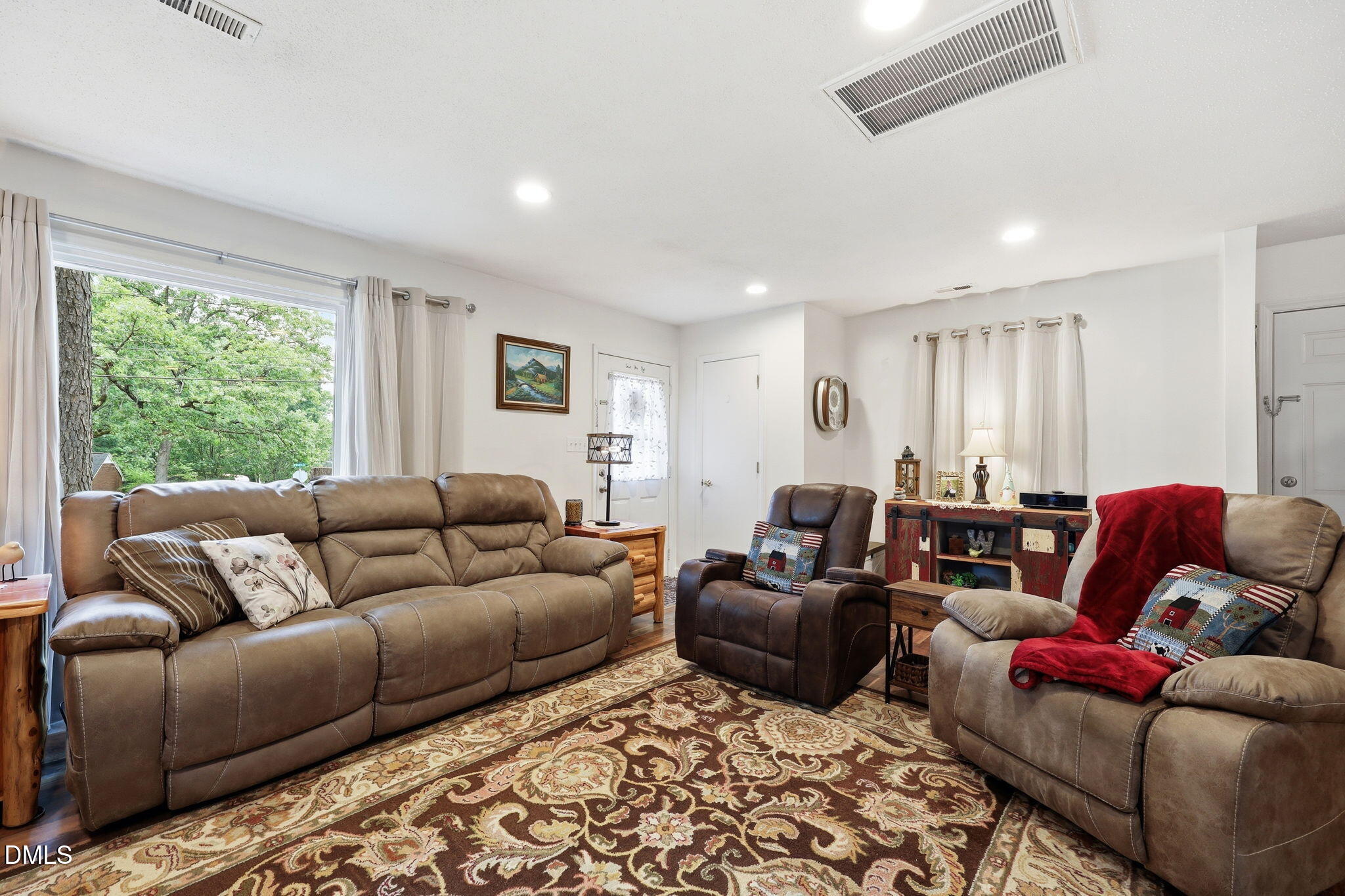 4616 Holloman Road Durham, NC 27703 - Photo 9 of 41