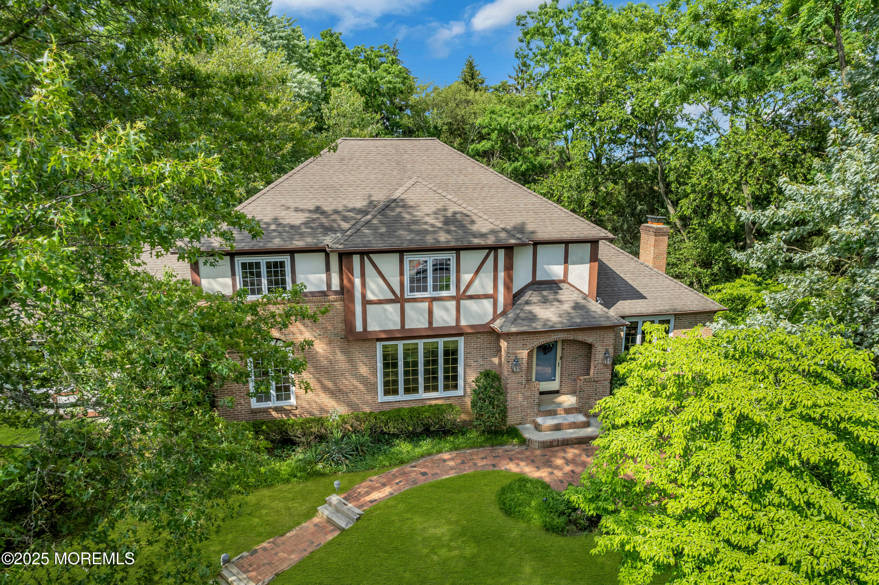 22 Hunt Road Freehold, NJ 07728 - Photo 3 of 43 22 Hunt Road 3