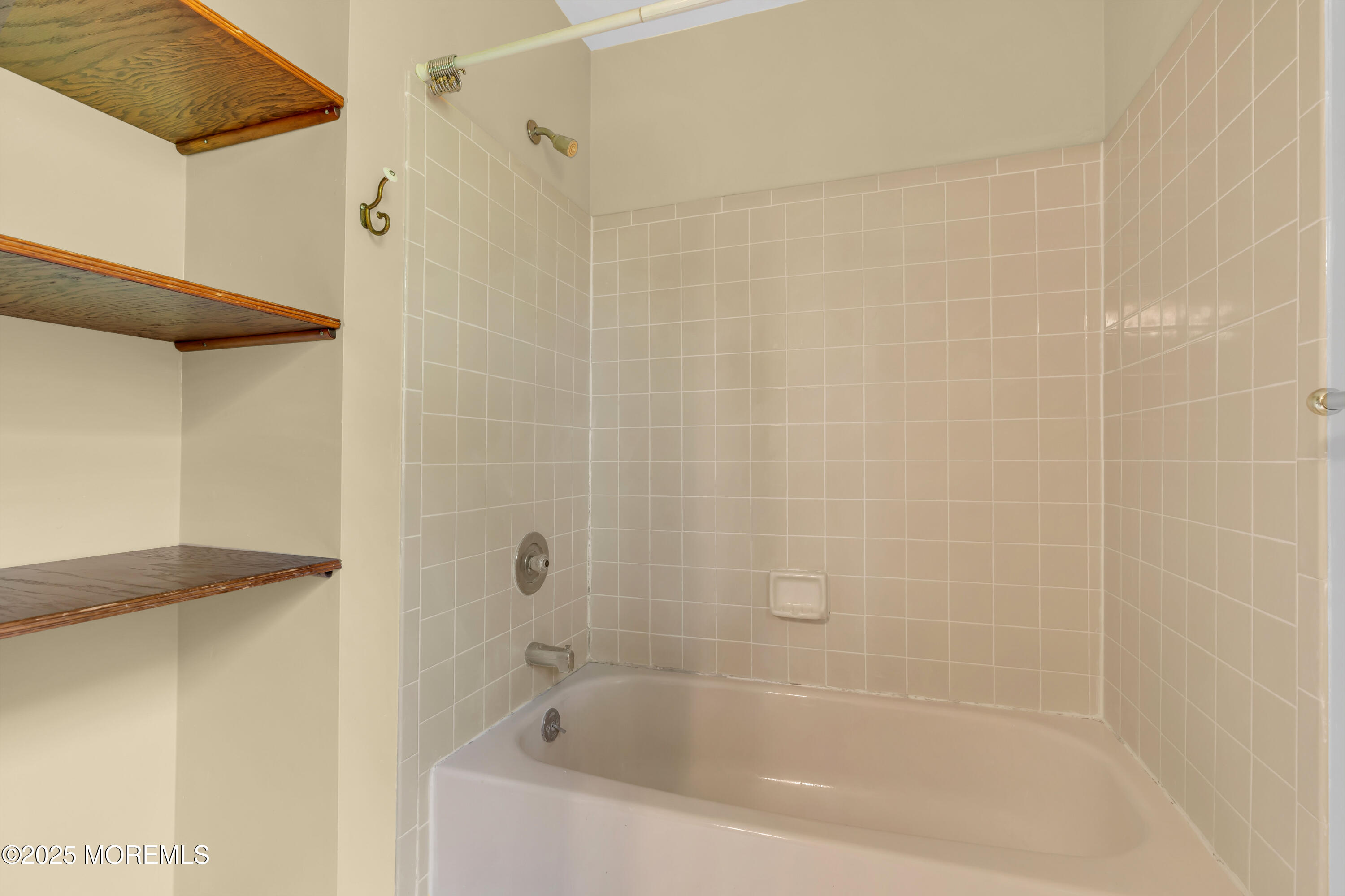 22 Hunt Road Freehold, NJ 07728 - Photo 34 of 43 22 Hunt Road 34