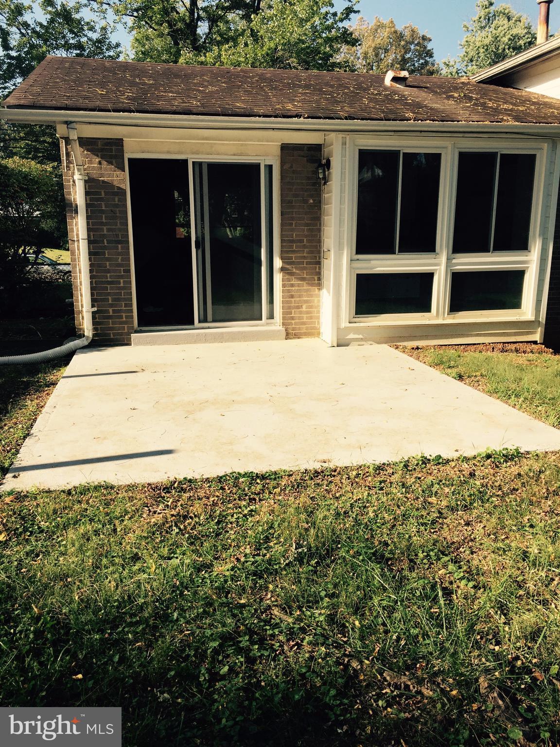 408 Eisner Street Silver Spring, MD 20901 - Photo 4 of 4 SGD to rear patio/fenced yd