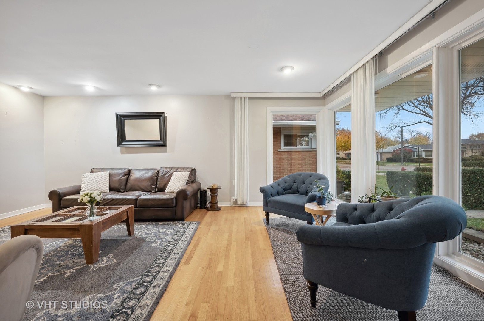 8952 Forestview Road Evanston, IL 60203 - Photo 8 of 29