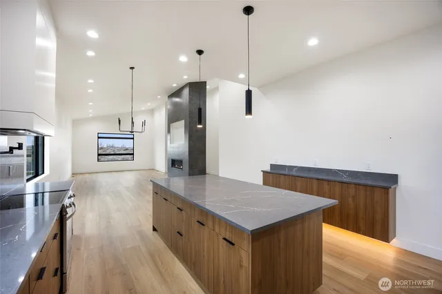 $639,000 | 501 Sand Dune Road, Moses Lake, WA 98837