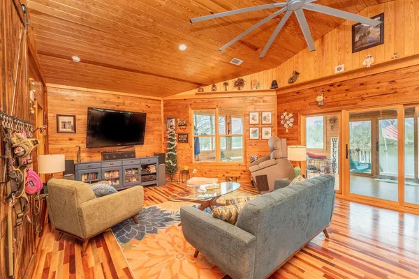 $525,000 | 708 Gum Swamp Road, Jackson, SC 29831