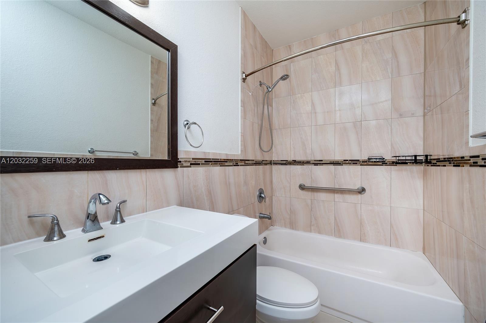 1507 Northwest 100th Street Miami, FL 33147 - Photo 30 of 35