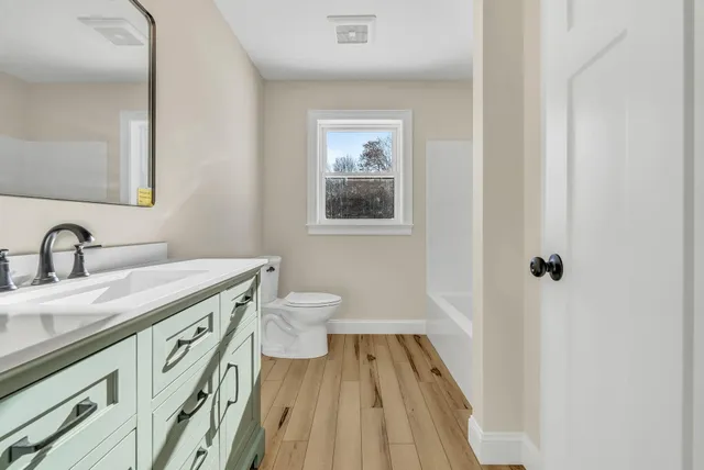 $478,000 | 591 North Road, Leeds, ME 04263