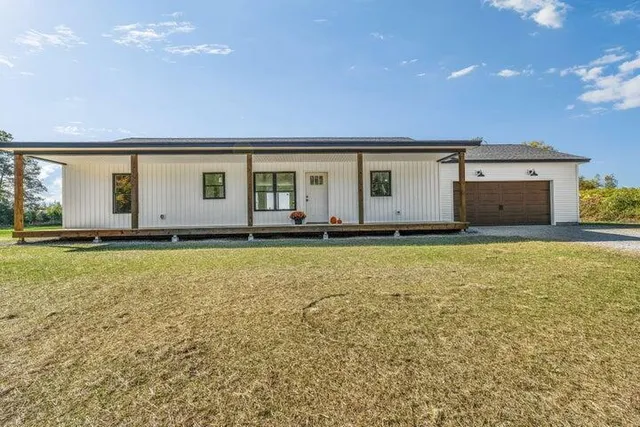 $478,000 | 591 North Road, Leeds, ME 04263