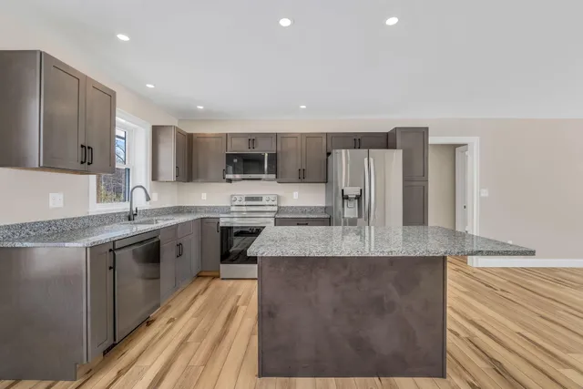 $478,000 | 591 North Road, Leeds, ME 04263