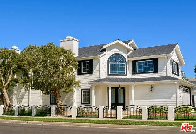 $2,999,000 | 7861 West 80th Street, Playa del Rey, CA 90293