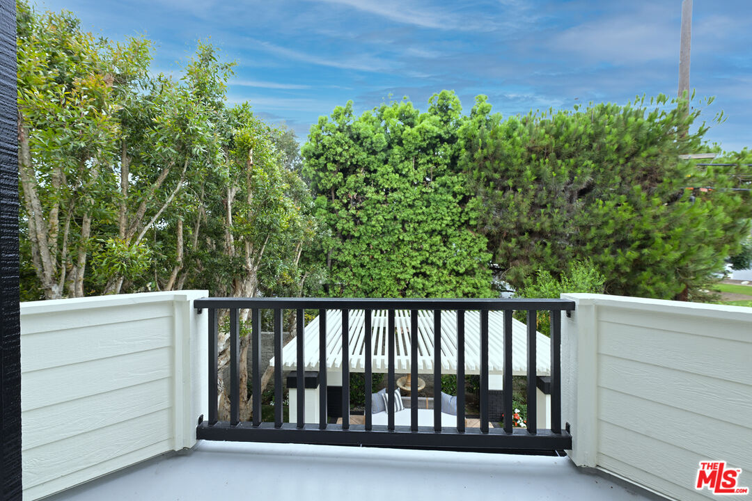 7861 West 80th Street Playa del Rey, CA 90293 - Photo 26 of 42 a view of a balcony