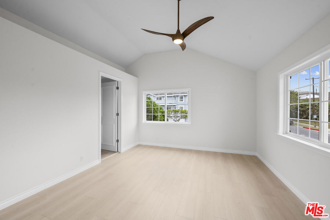 7861 West 80th Street Playa del Rey, CA 90293 - Photo 41 of 42 a view of an empty room with a window