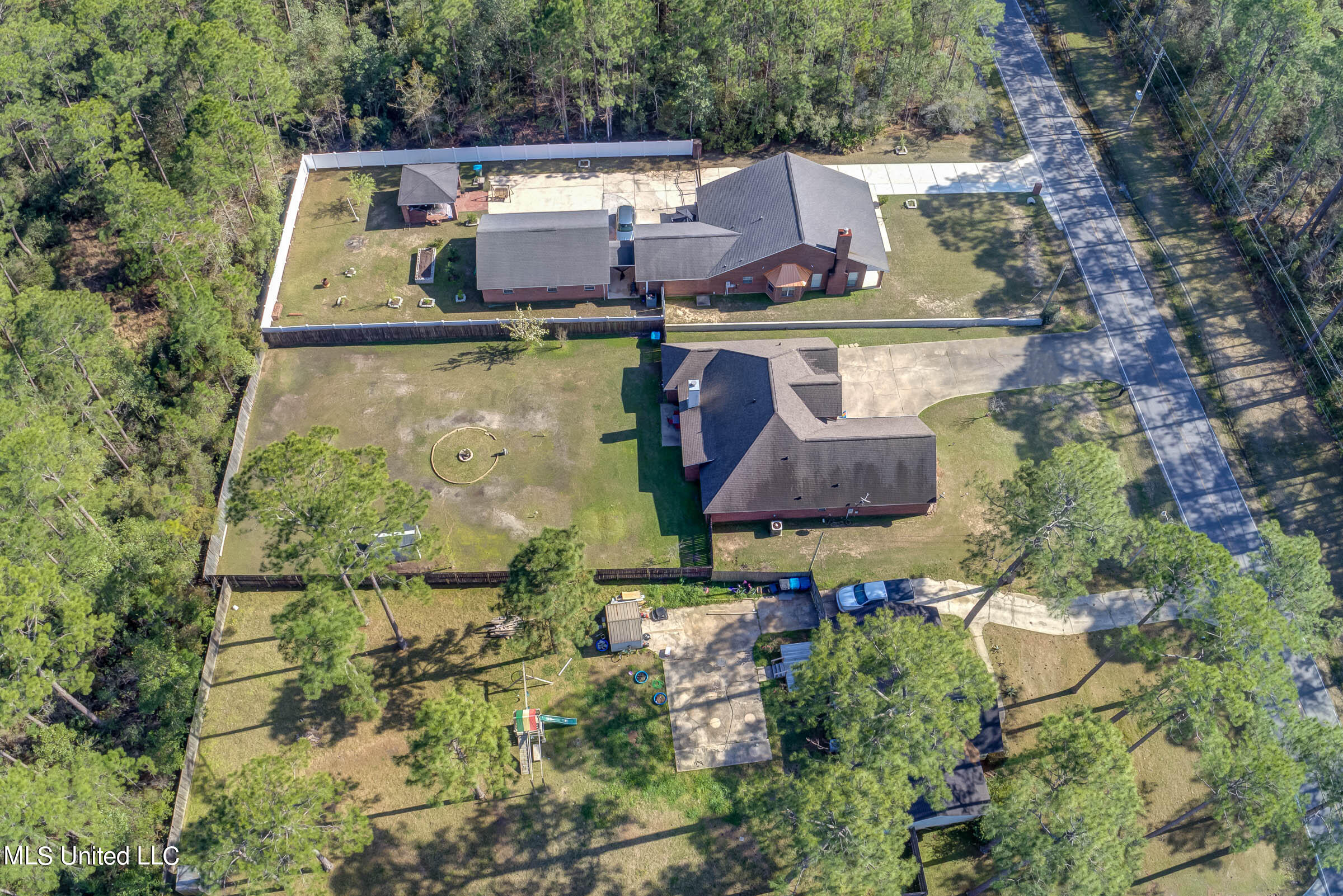 8112 Martin Bluff Road Gautier, MS 39553 - Photo 51 of 60 8112 Martin Bluff Rd (8)