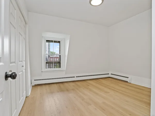 $2,800 | 678 Atlantic Street, Unit 3, Stamford, CT 06902