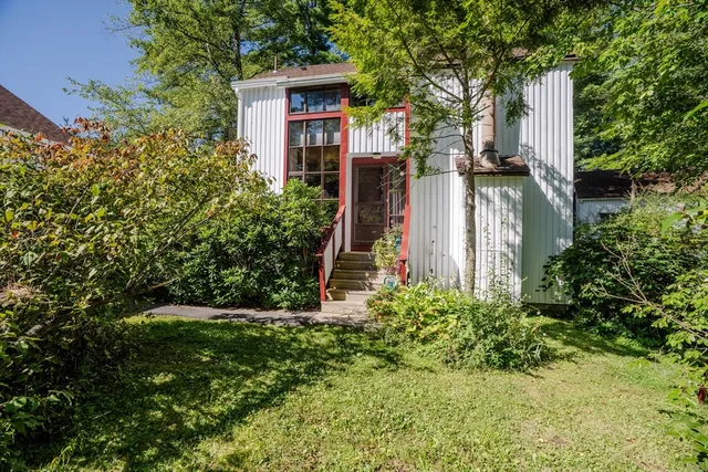 $340,000 | 53 Pine Grove, Unit 53, Amherst, MA 01002