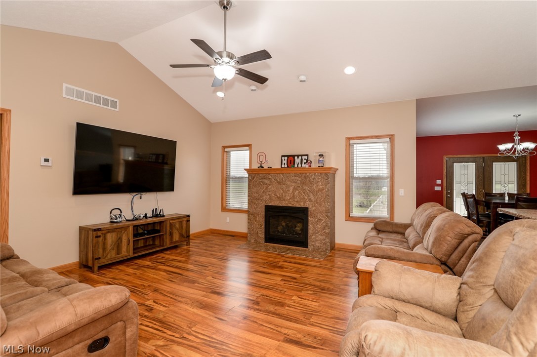 4039 Greenwich Road Barberton, OH 44203 - Photo 9 of 35