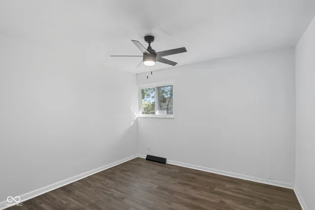 $300,000 | 402 West Banta Road, Indianapolis, IN 46217