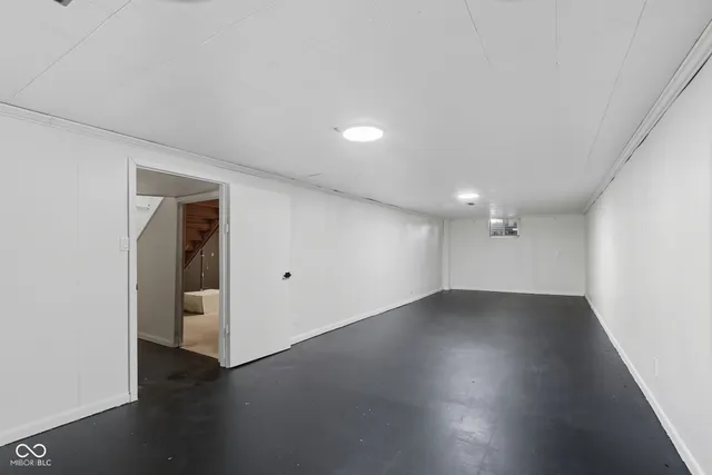 $300,000 | 402 West Banta Road, Indianapolis, IN 46217