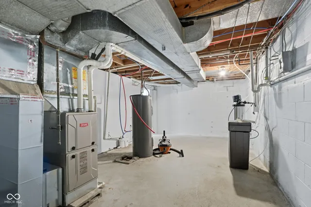 $300,000 | 402 West Banta Road, Indianapolis, IN 46217