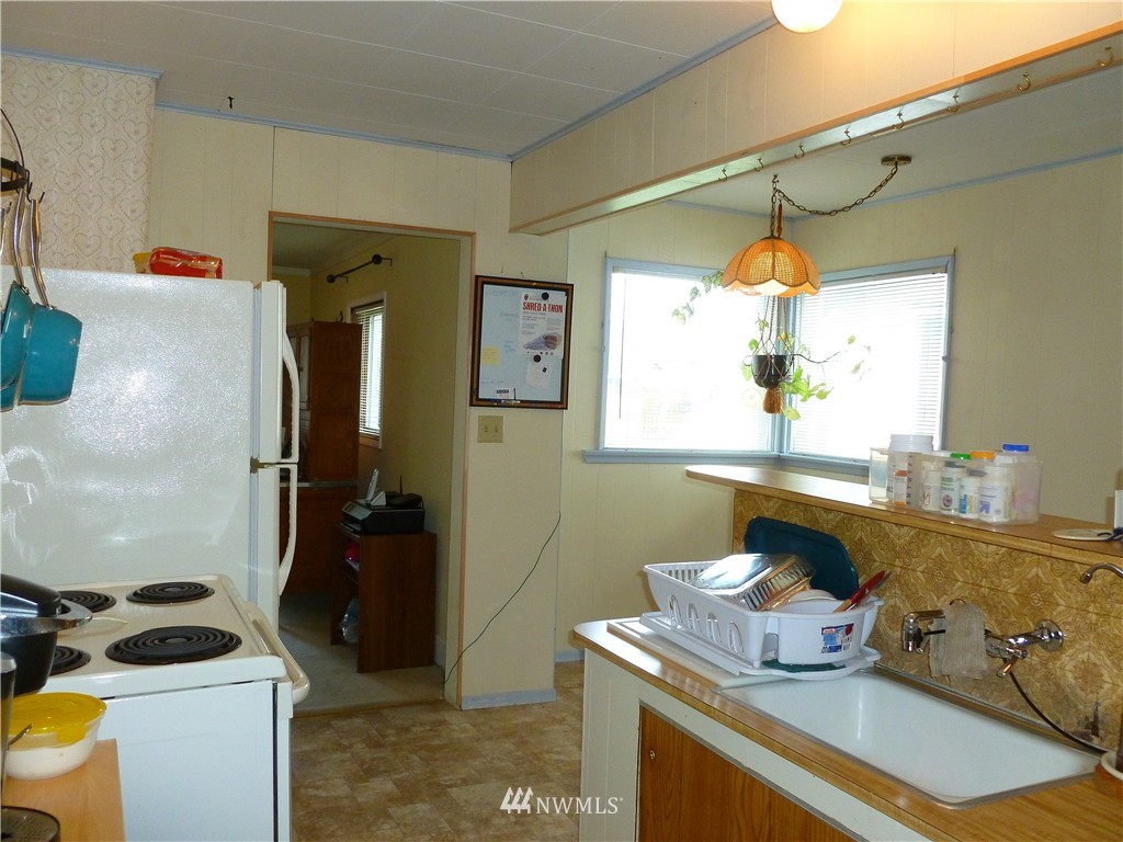 414 Williams Avenue North Renton, WA 98057 - Photo 10 of 23 Gallery Image 10