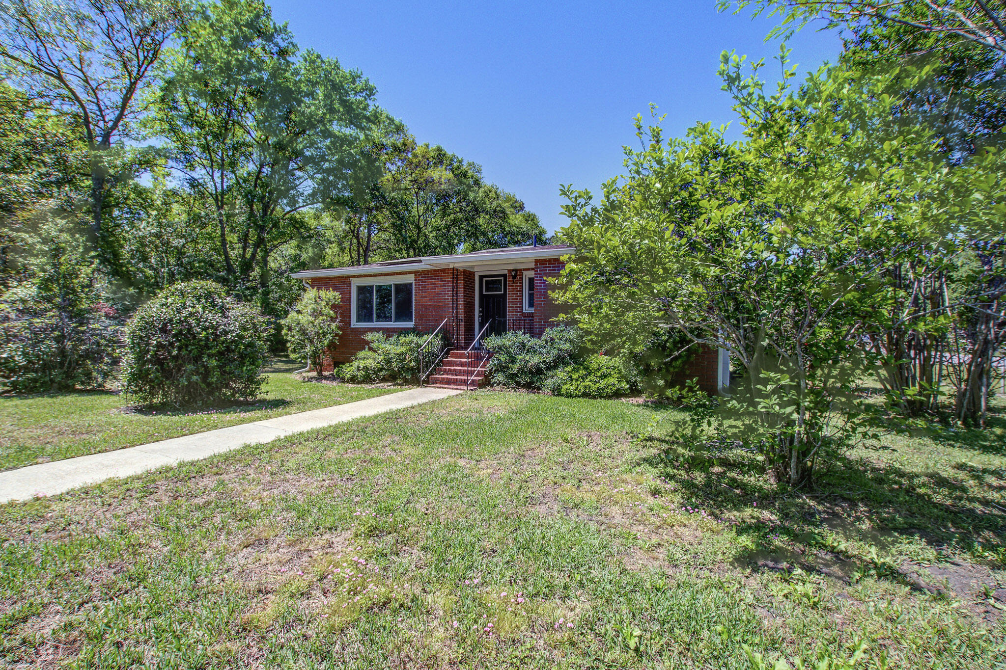 200 State Rd S-8-384 Goose Creek, SC 29445 - Photo 2 of 21