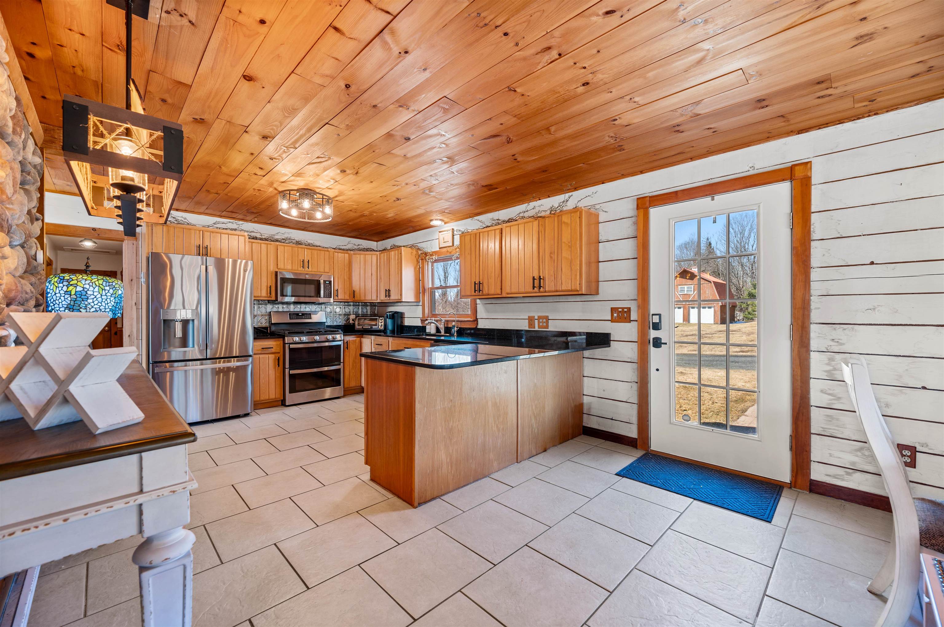 529 Cutler Corner Road Barre Town, VT 05641 - Photo 6 of 44