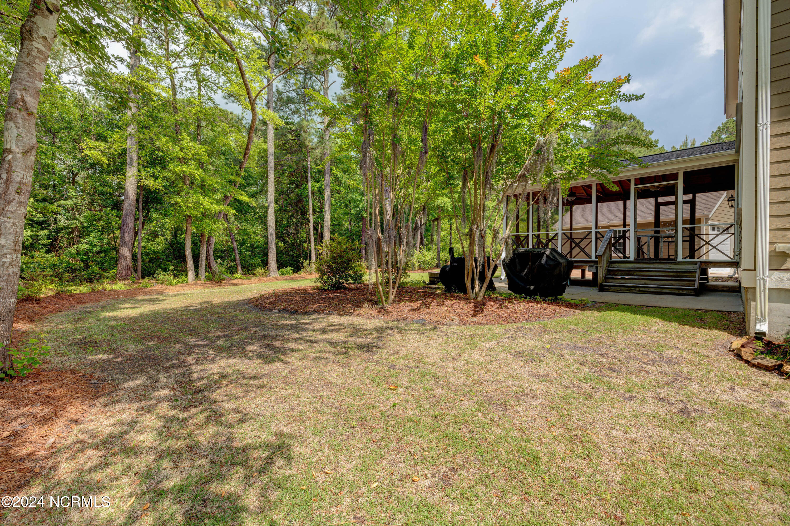 105 Duck Court Hampstead, NC 28443 - Photo 10 of 60 Screened in Porch