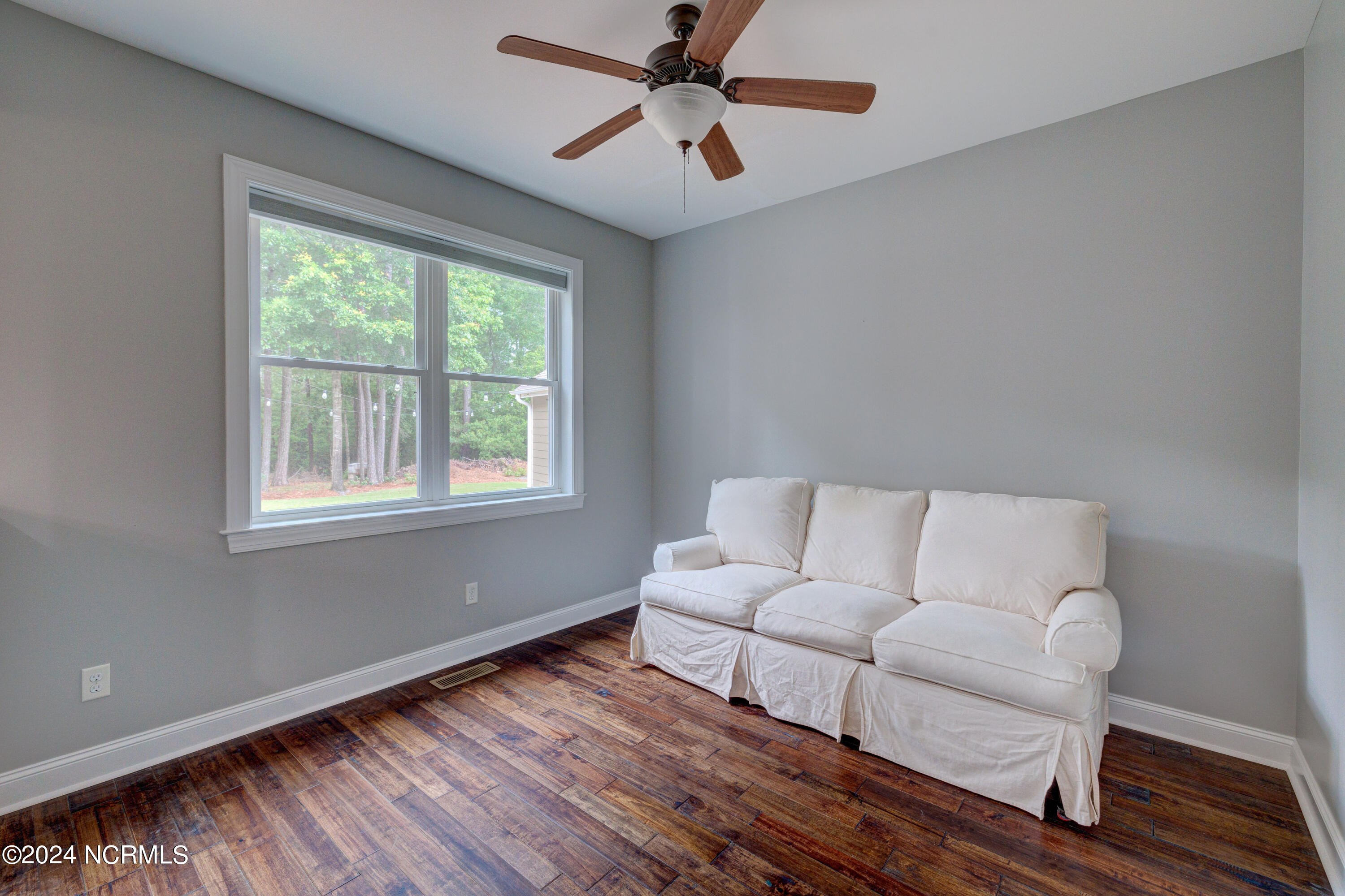105 Duck Court Hampstead, NC 28443 - Photo 20 of 60 Downstairs Bonus Room 3