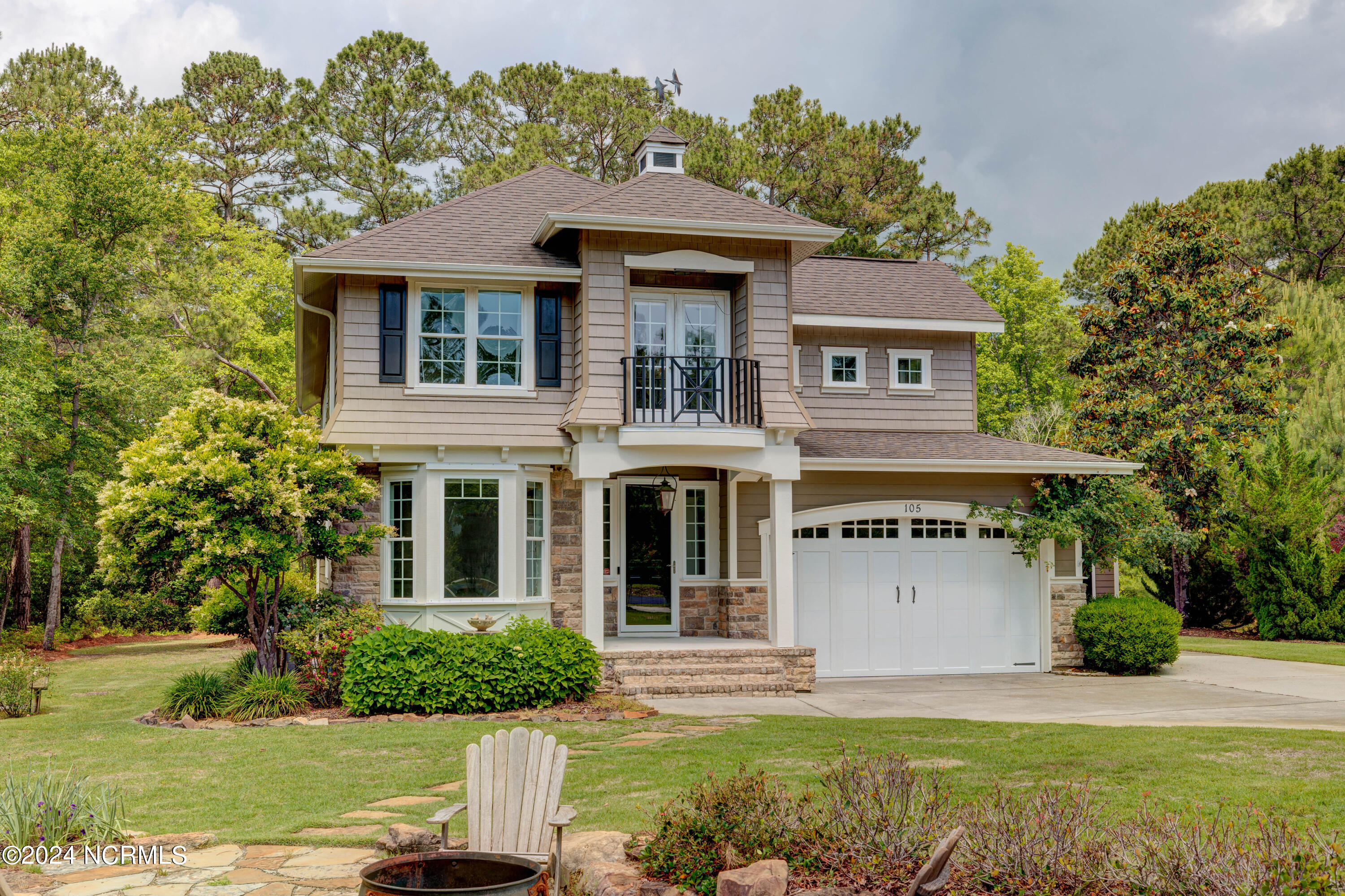105 Duck Court Hampstead, NC 28443 - Photo 4 of 60 Front of House 5