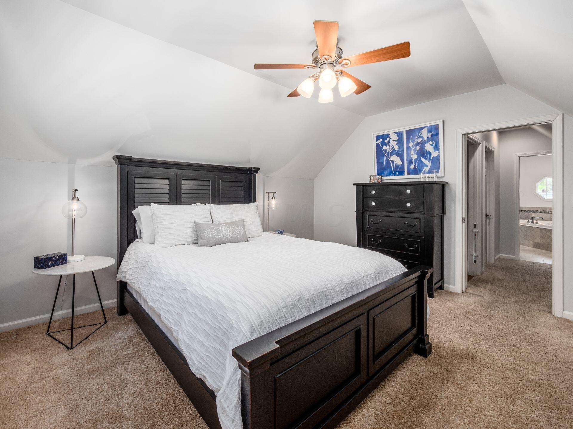 3230 Ainwick Road Columbus, OH 43221 - Photo 15 of 49 Primary Bedroom/Owners' Suite