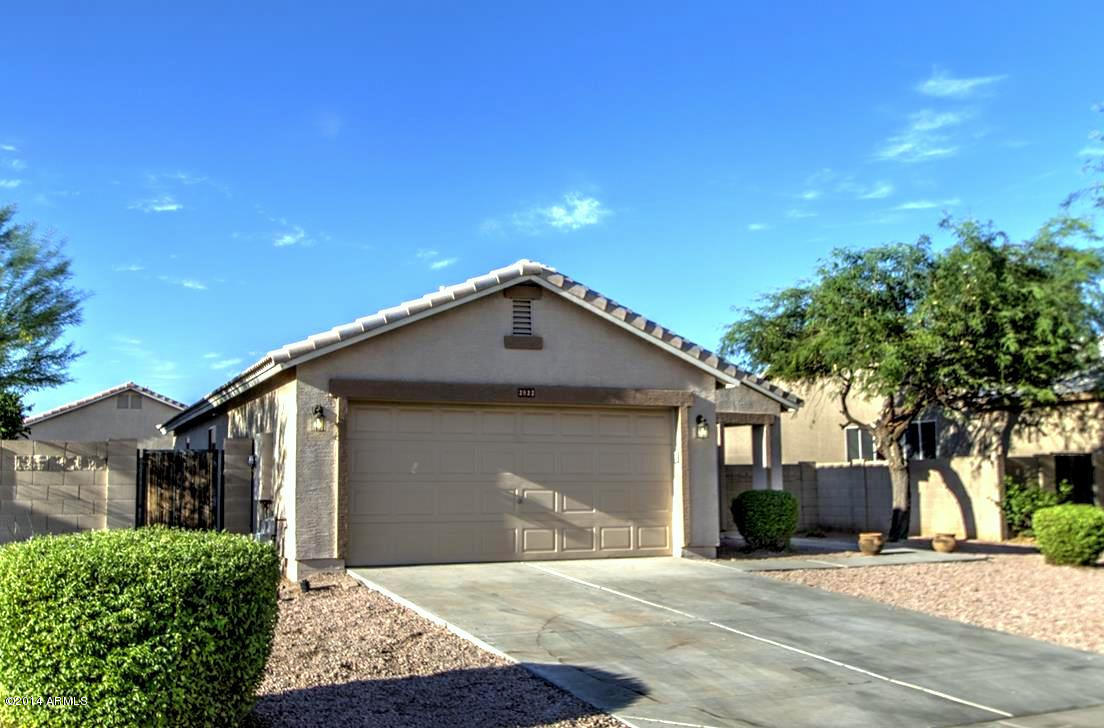 2822 East Harwell Road Gilbert, AZ 85234 - Photo 1 of 23 Remodeled Gem in Excellent Locale