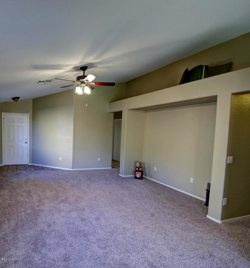2822 East Harwell Road Gilbert, AZ 85234 - Photo 4 of 23 Media Niche & Plant shelves at Great Rm