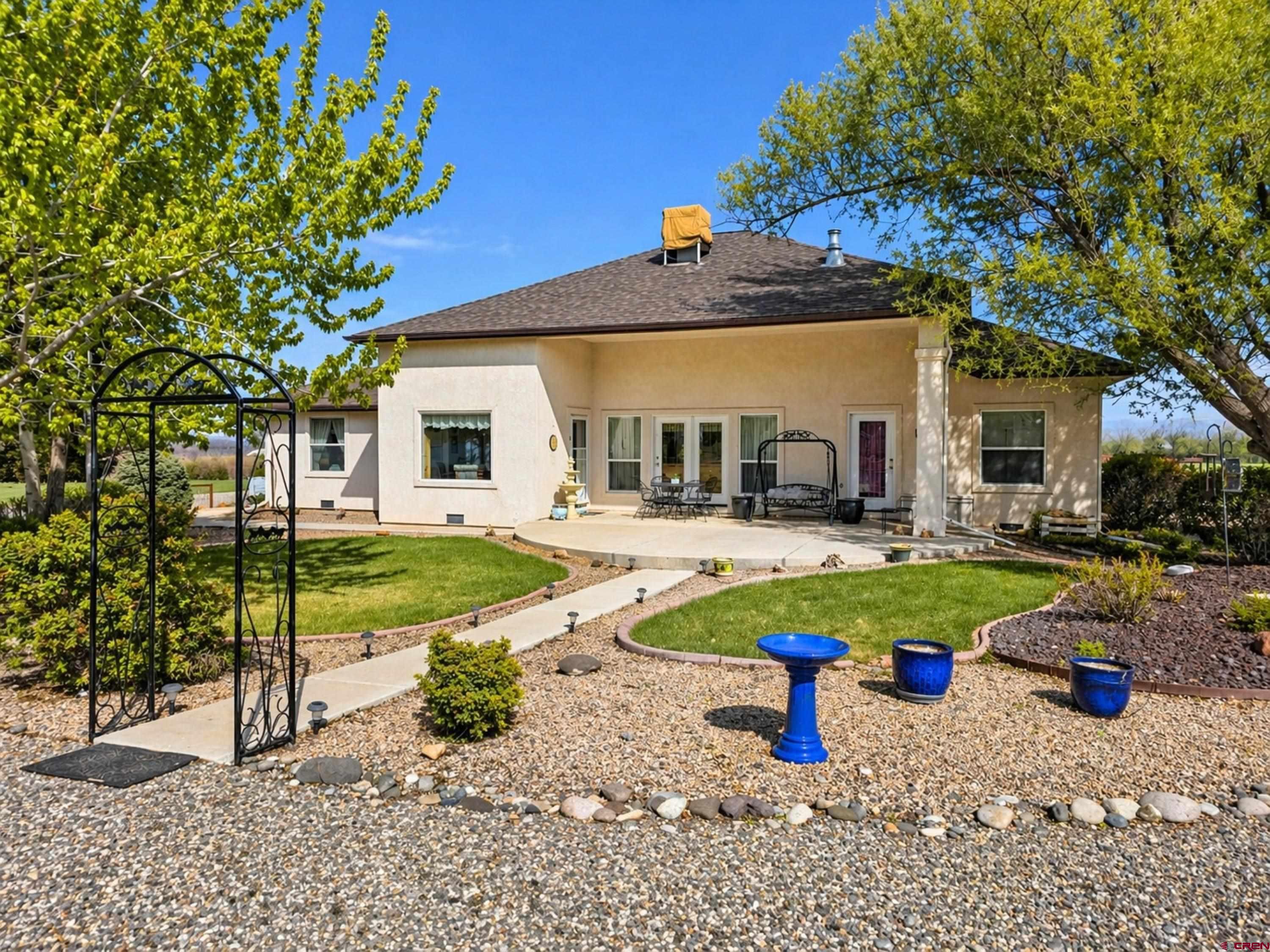 2357 5500th Road Delta, CO 81416 - Photo 5 of 37 a swimming pool with outdoor seating
