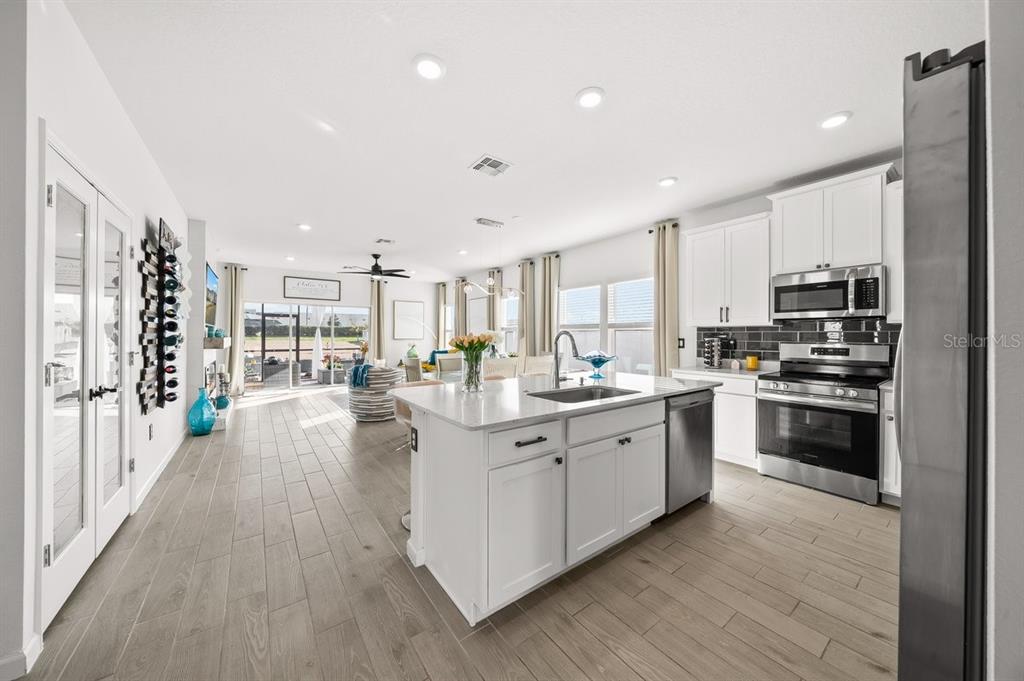 4417 Northwest 14th Loop Ocala, FL 34482 - Photo 10 of 77