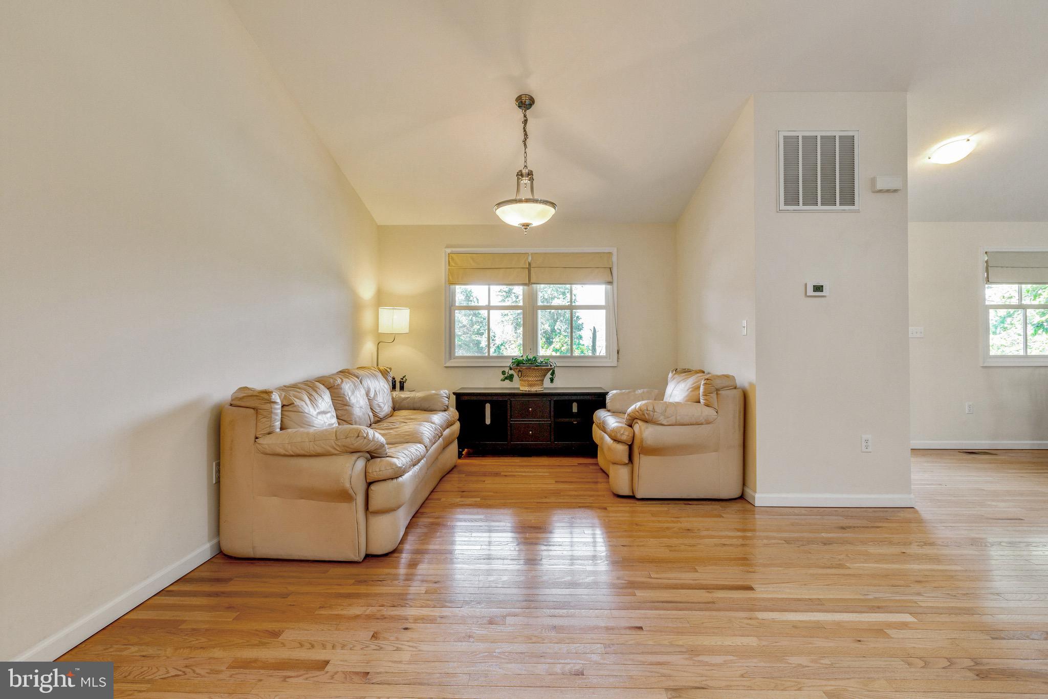 162 Lakes Valley Road Strasburg, VA 22657 - Photo 10 of 55 Gallery Image 10