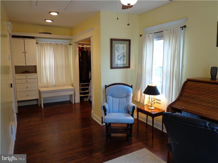 330 South Trooper Road Norristown, PA 19403 - Photo 15 of 24 Office / Study