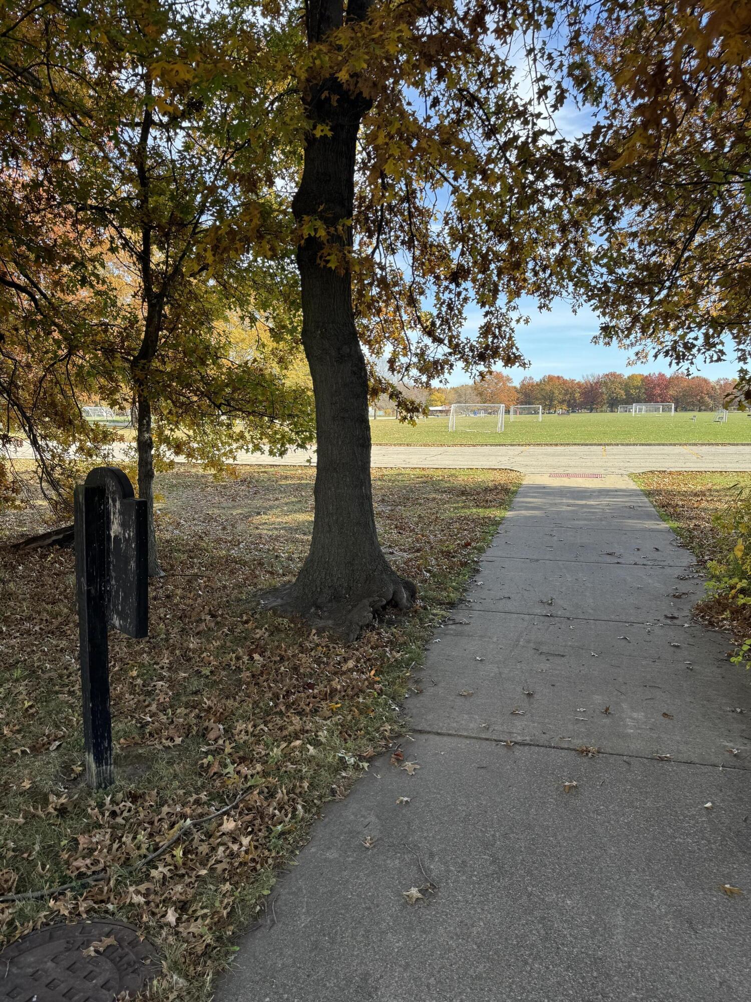 1521 Birdie Way Chesterton, IN 46304 - Photo 12 of 58 a view of outdoor space with ocean view