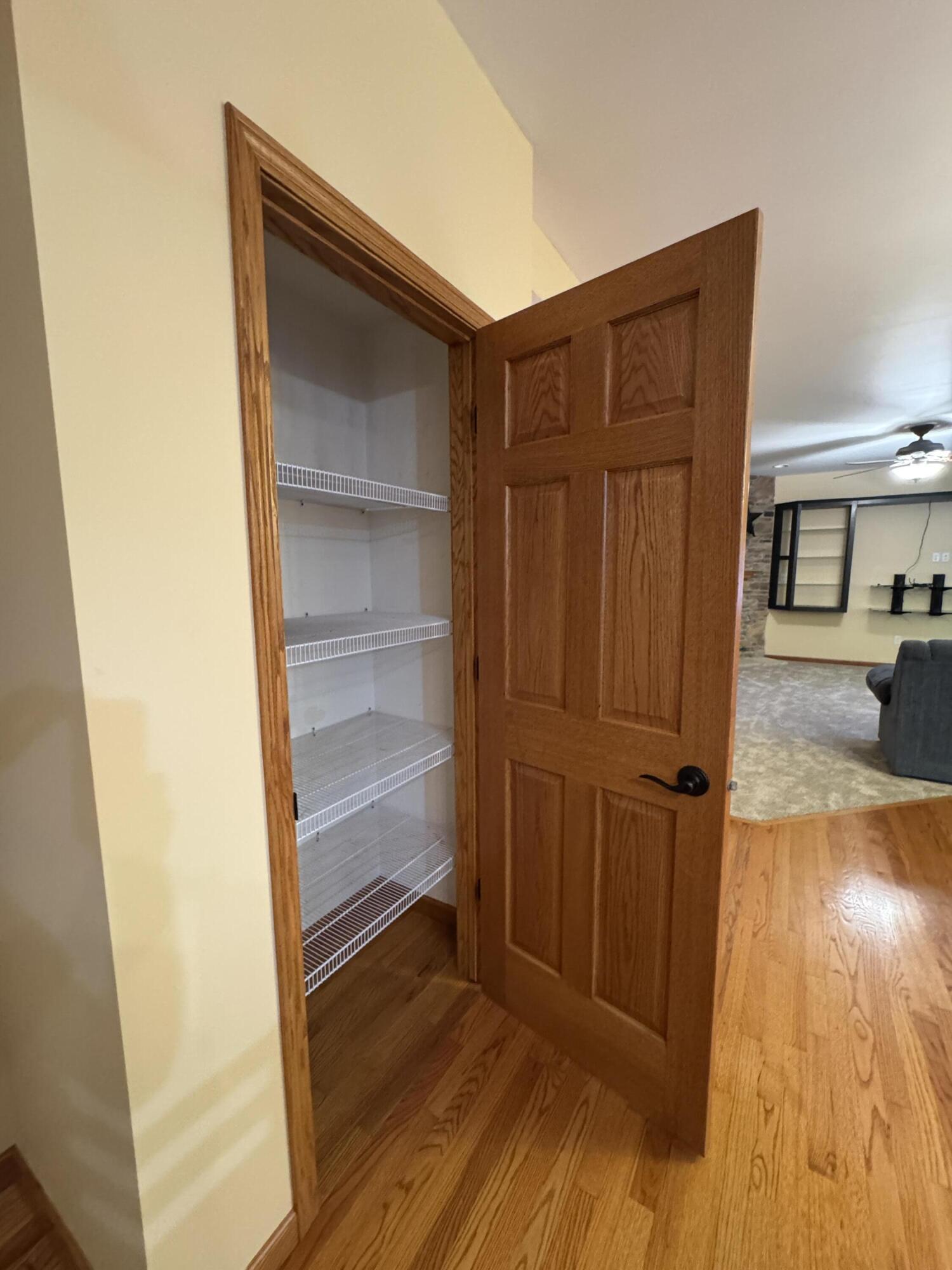 1521 Birdie Way Chesterton, IN 46304 - Photo 19 of 58 1500x2000