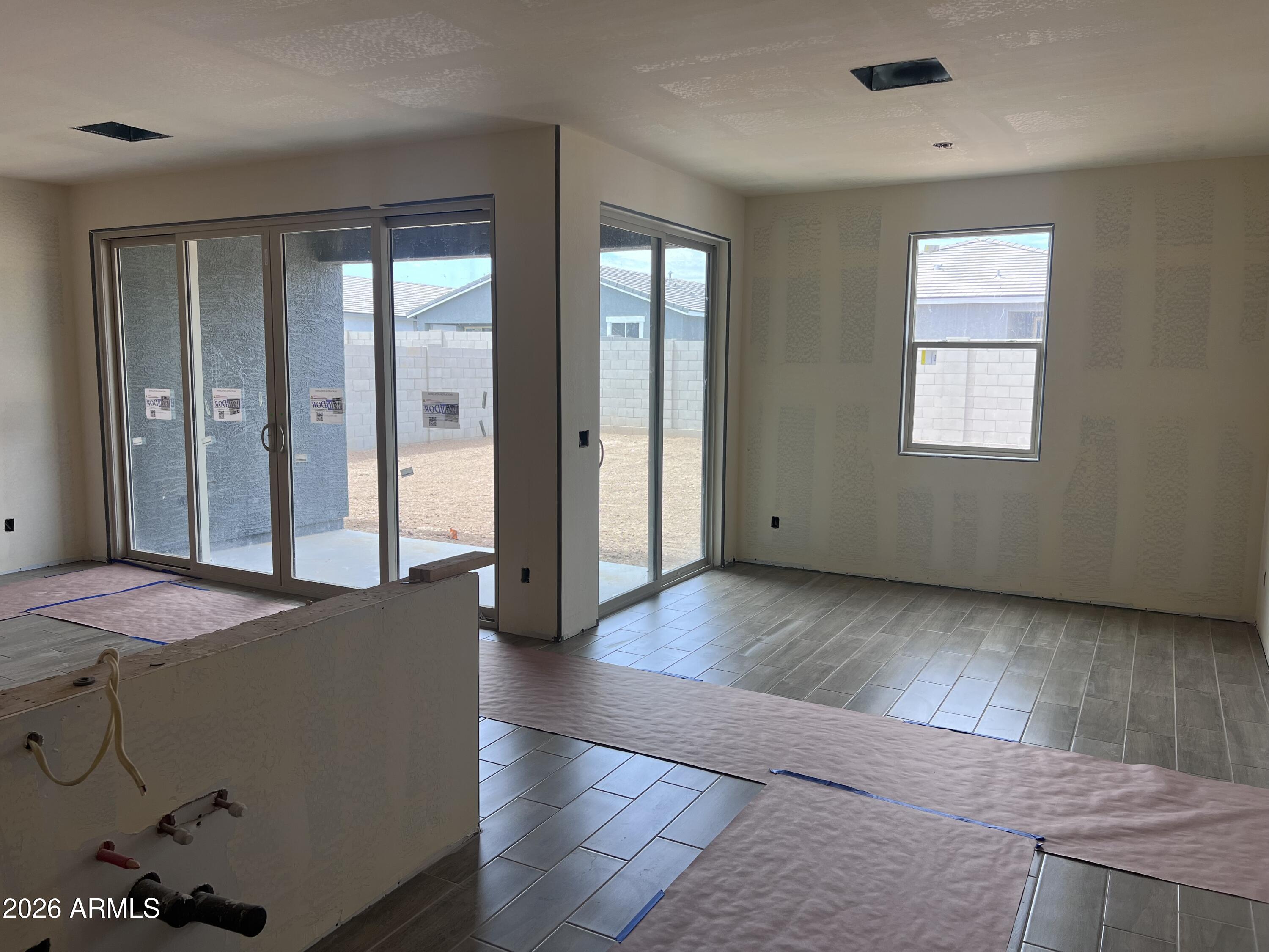 9524 West Gaby Road Tolleson, AZ 85353 - Photo 5 of 13 004 Dining