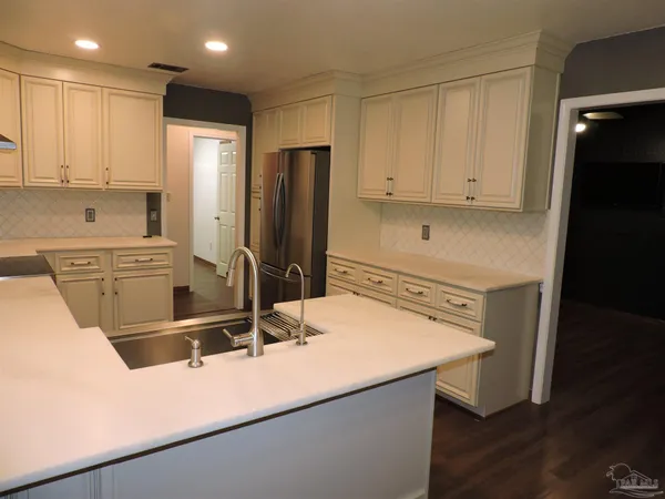 $2,000 | 3223 Windmill Circle, Cantonment, FL 32533