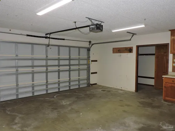 $2,000 | 3223 Windmill Circle, Cantonment, FL 32533